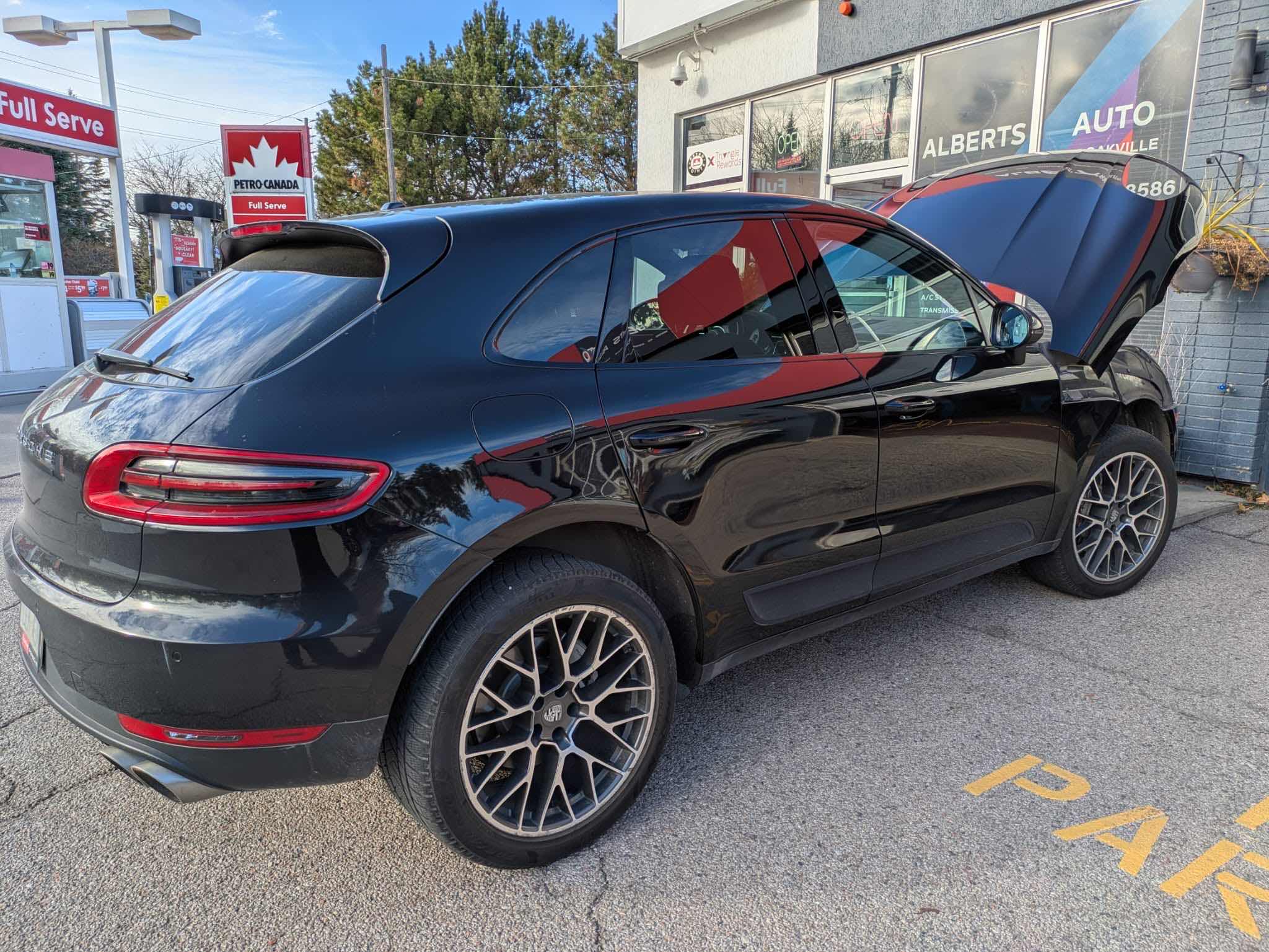 2016 Porsche Macan