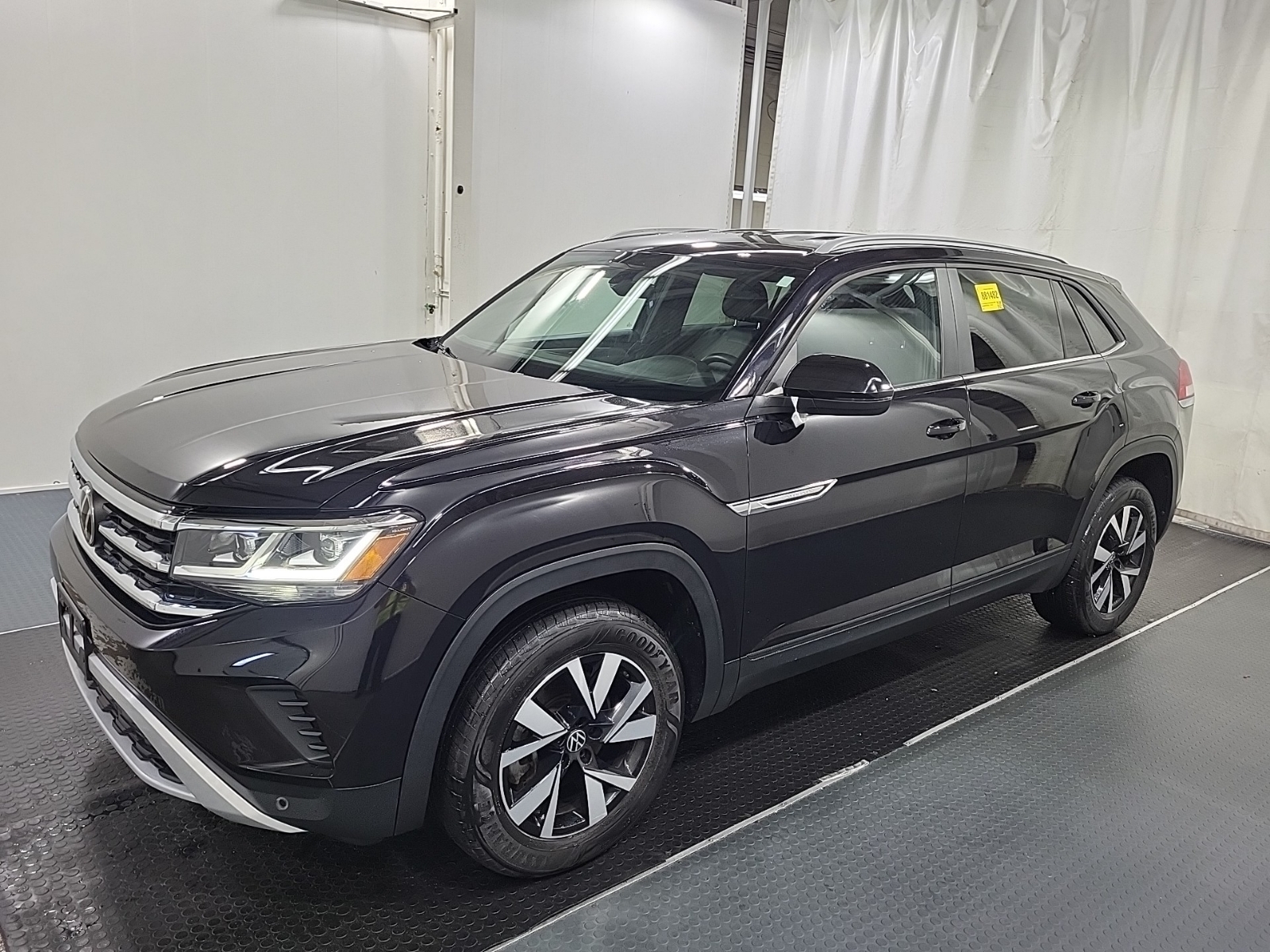 VOLKSWAGEN ATLAS CROSS SPORT