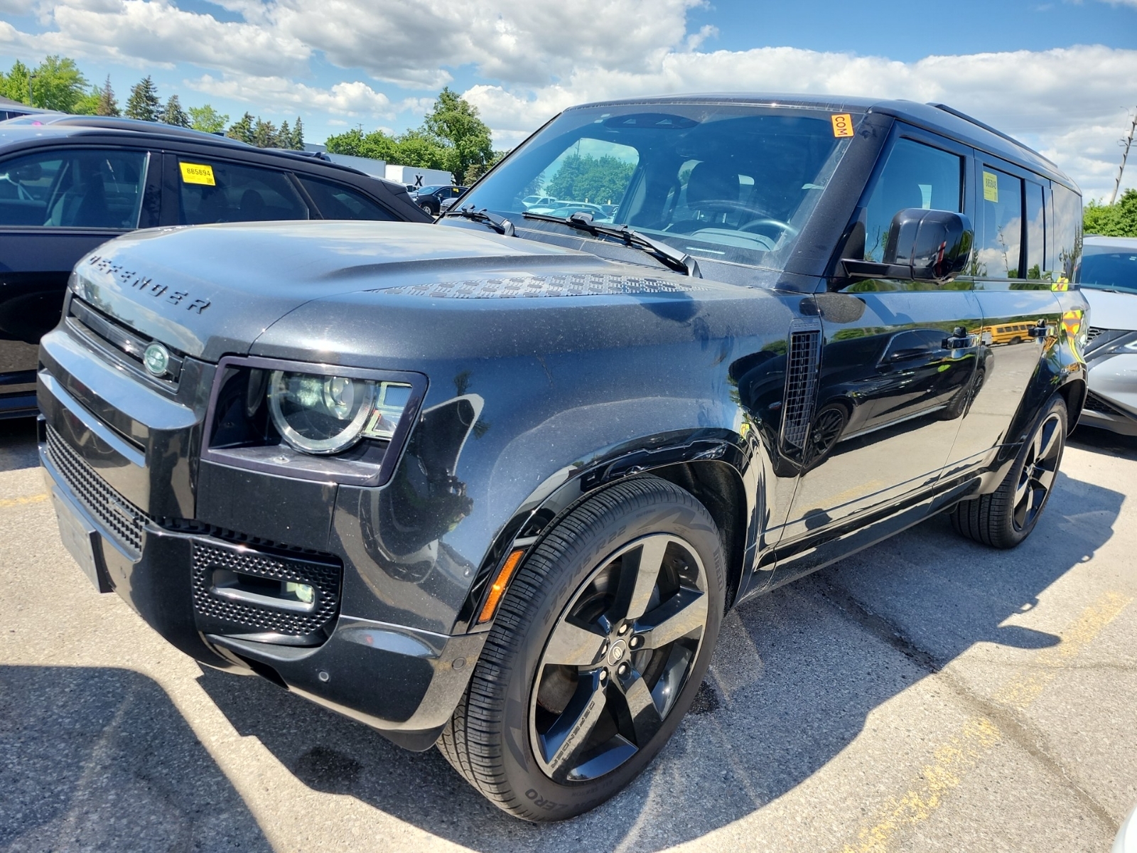 LAND ROVER DEFENDER