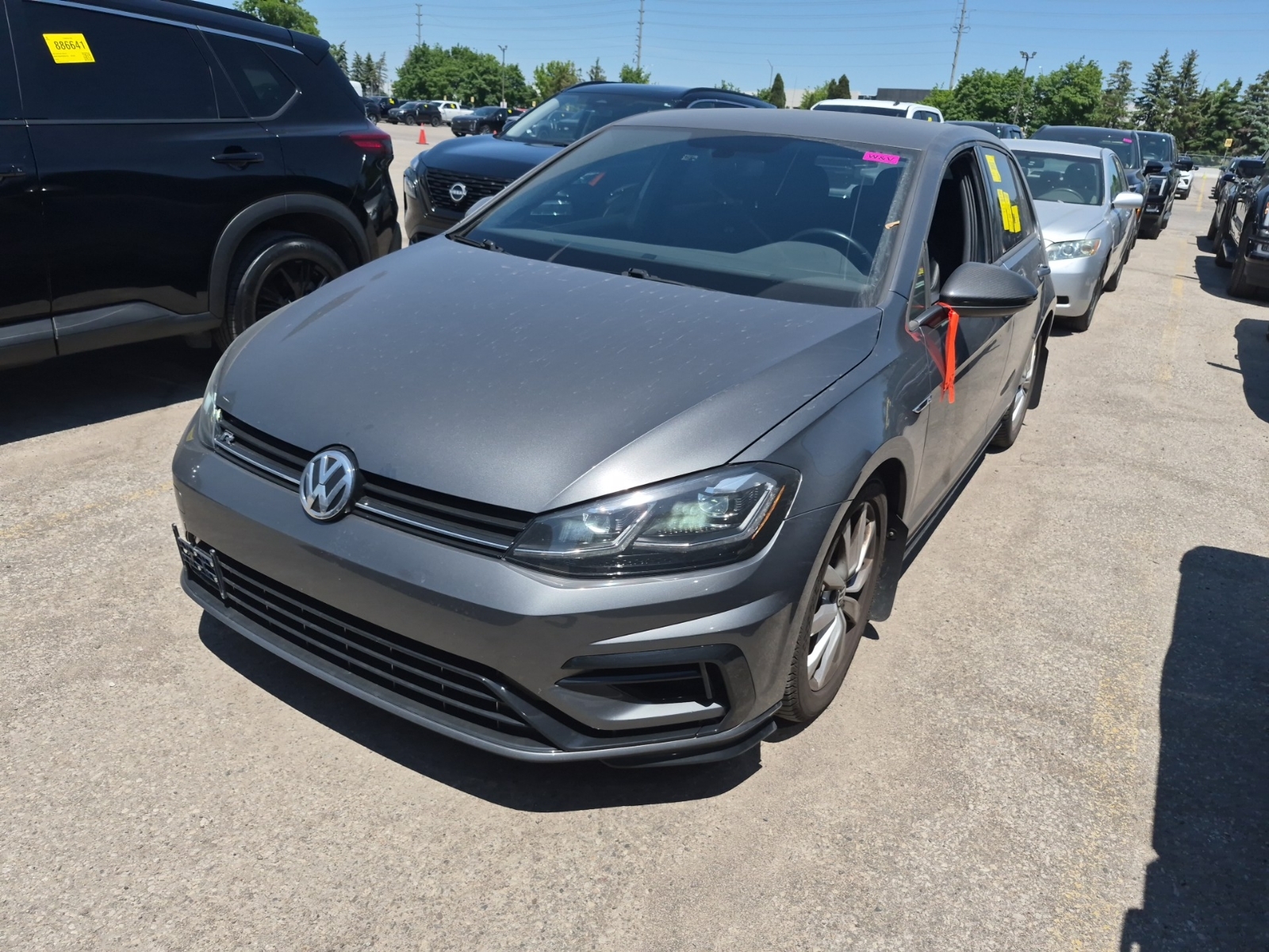VOLKSWAGEN GOLF R