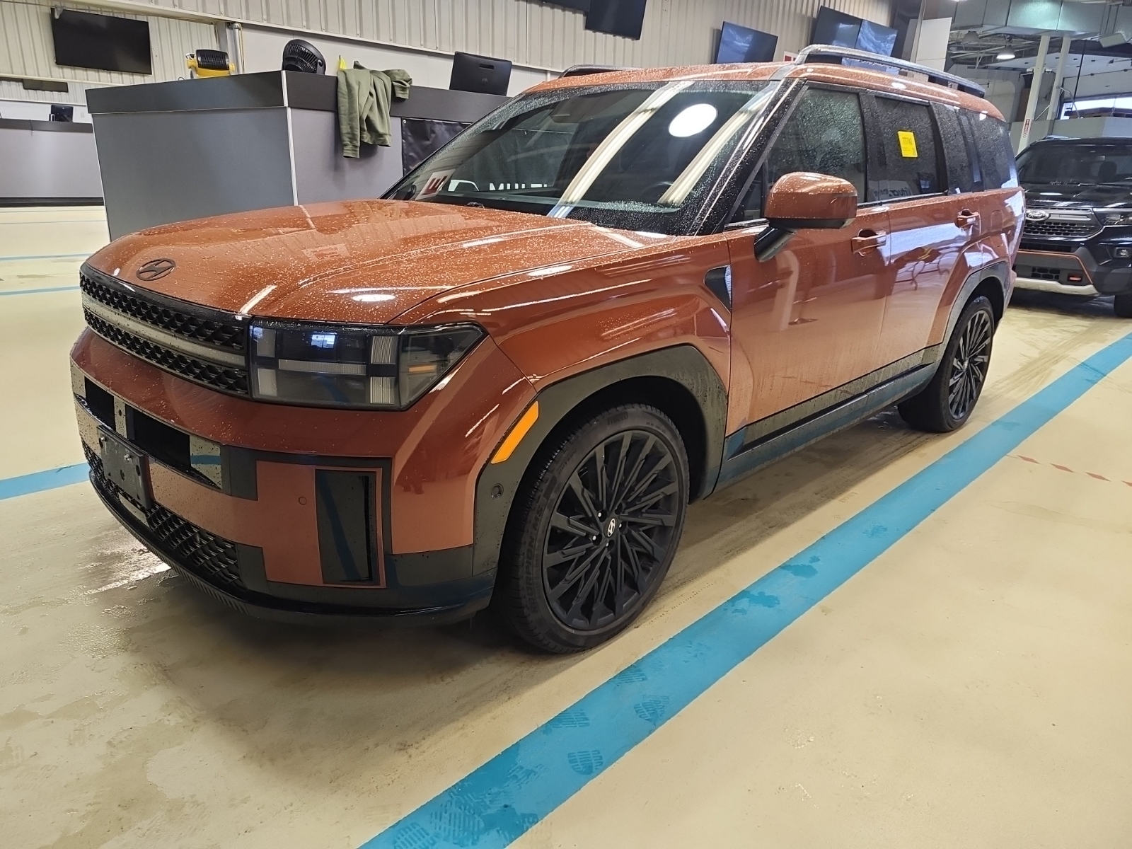 Автомобил