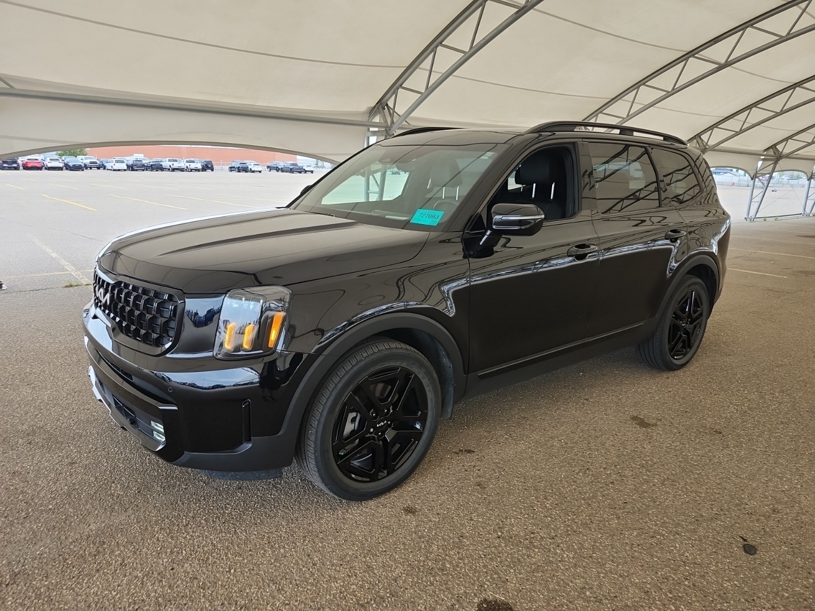 KIA TELLURIDE