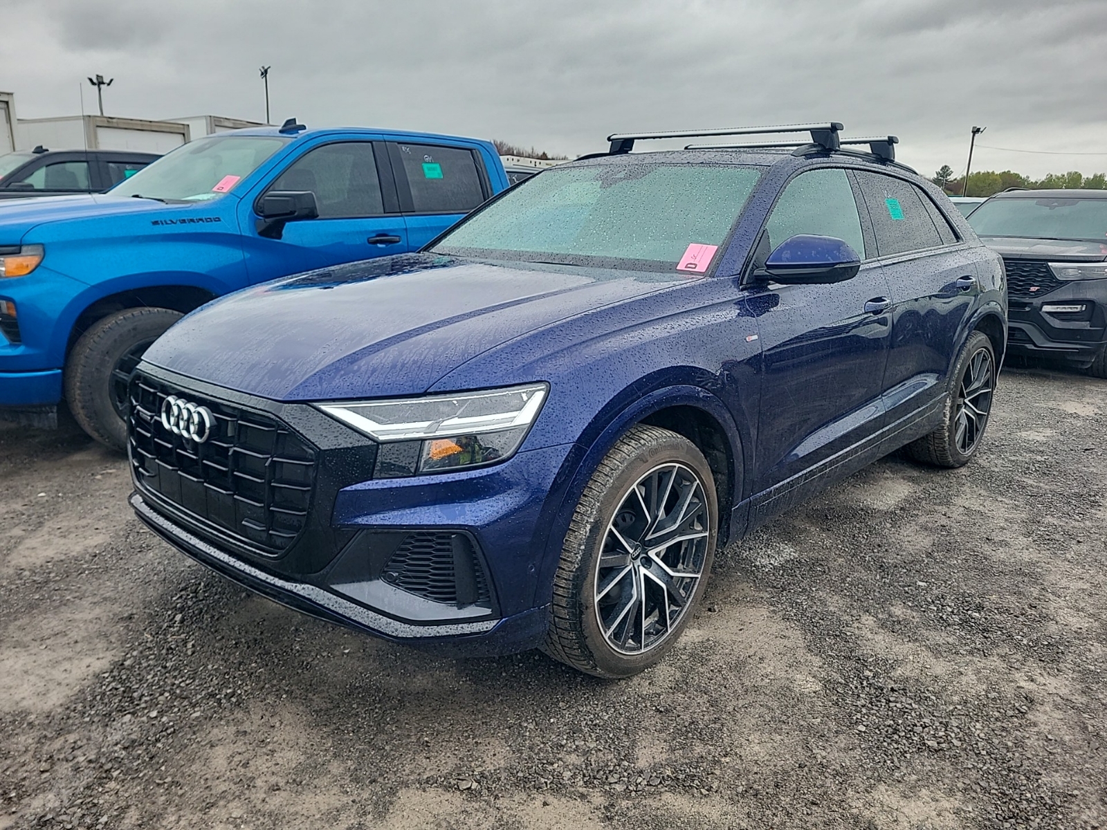 AUDI Q8