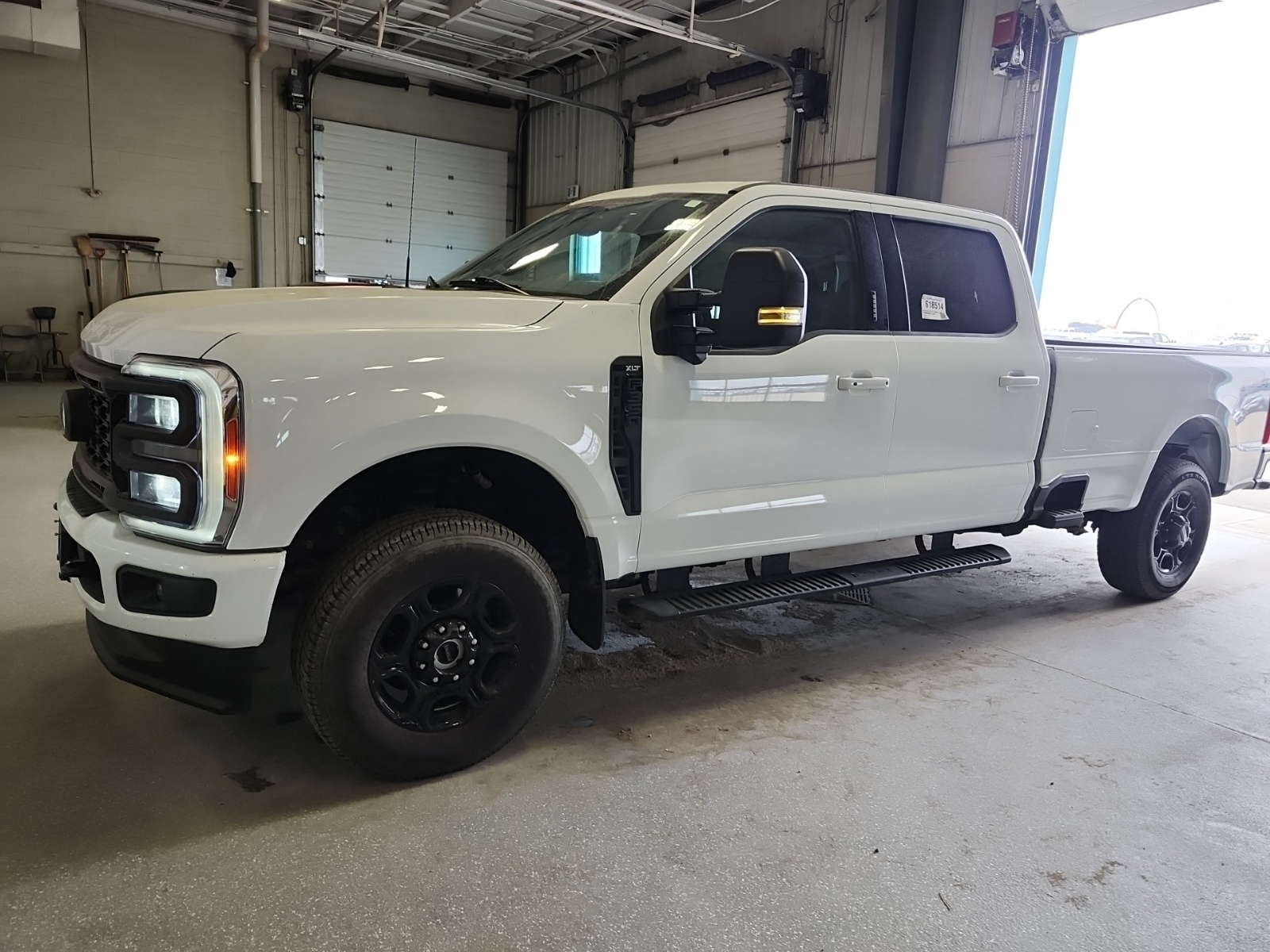 FORD SUPER DUTY F-350 SRW
