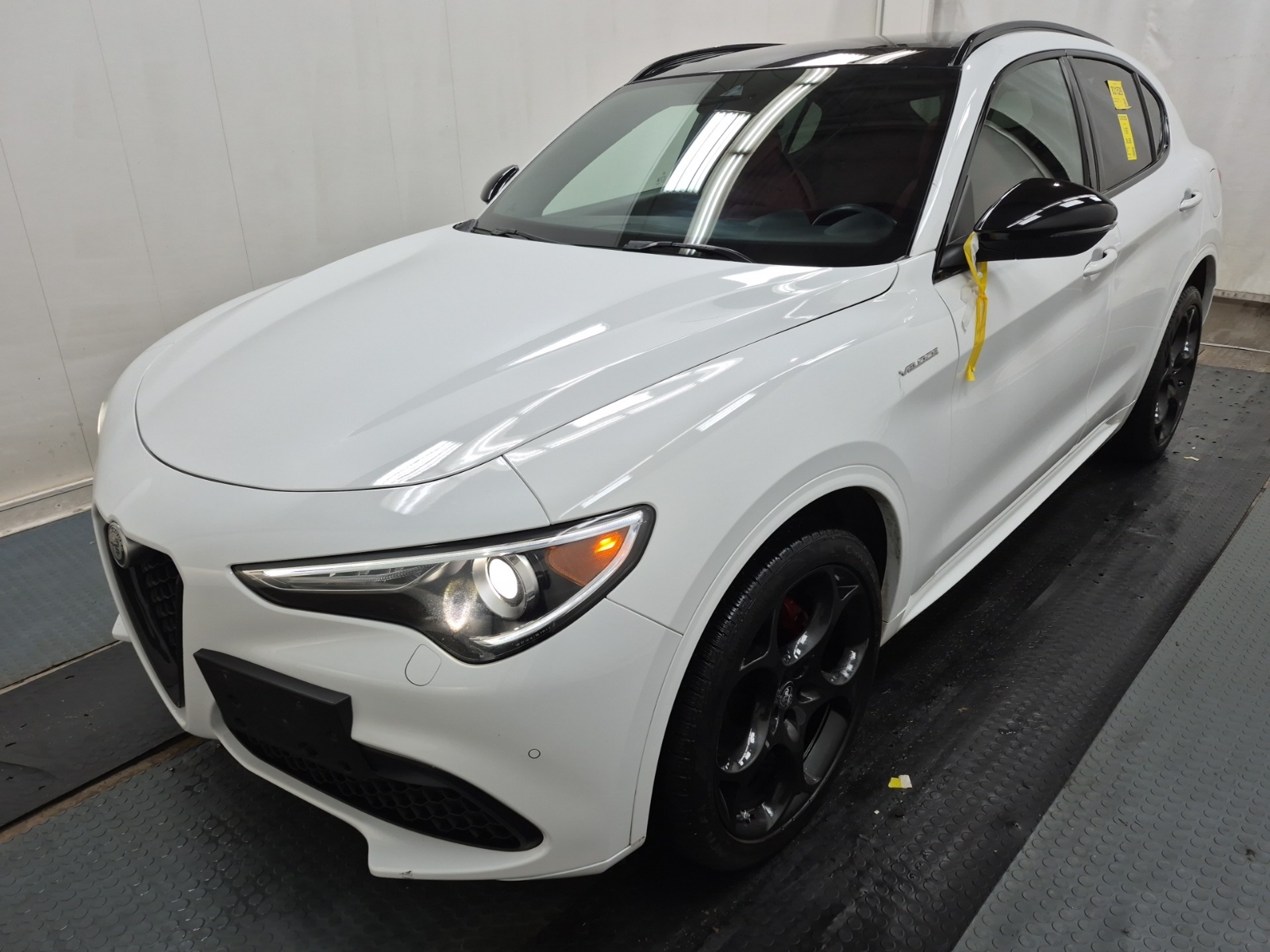 2022 Alfa Romeo STELVIO