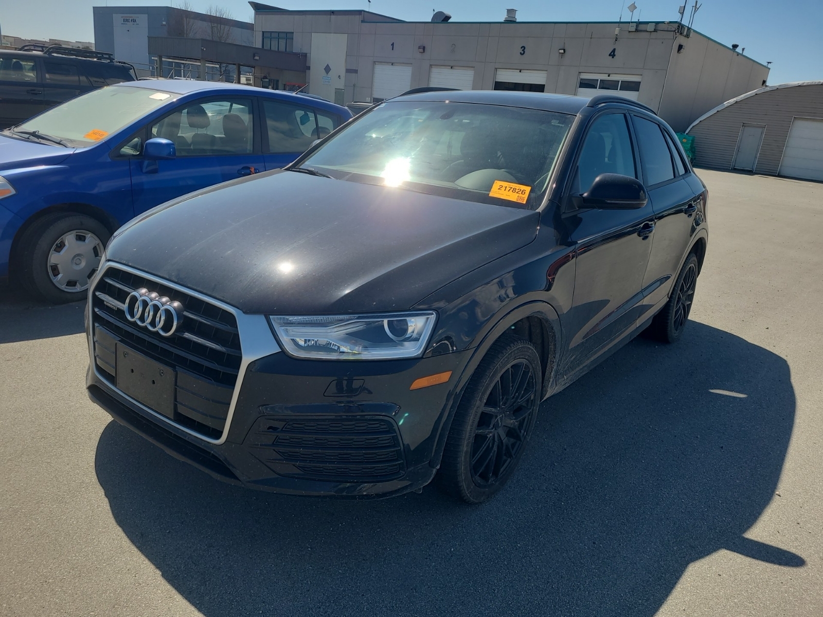 AUDI Q3