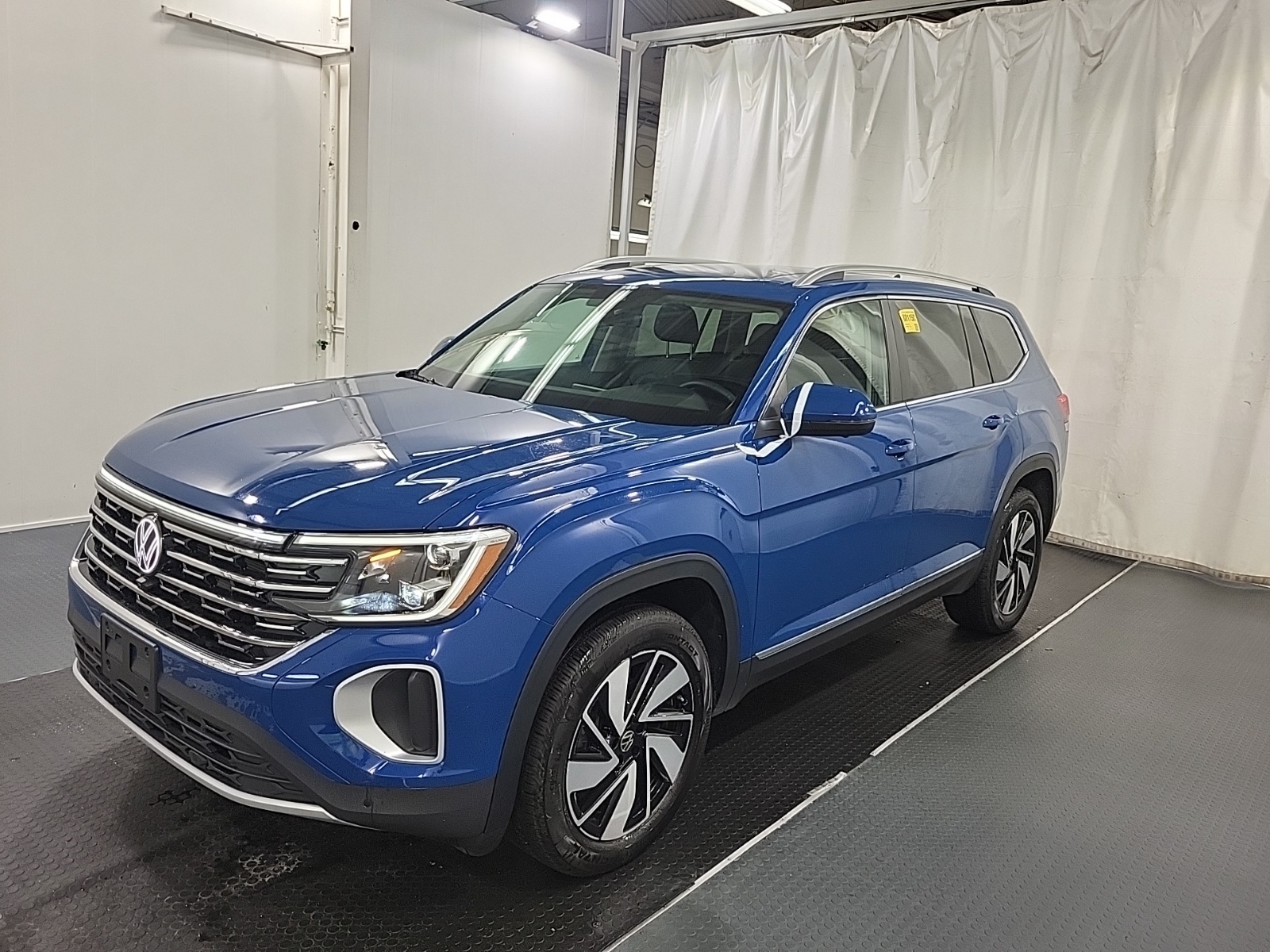 VOLKSWAGEN ATLAS