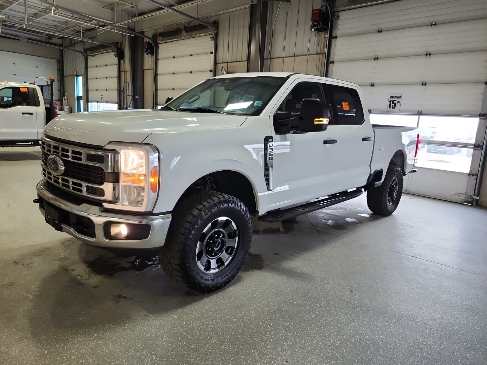 FORD SUPER DUTY F-350 SRW