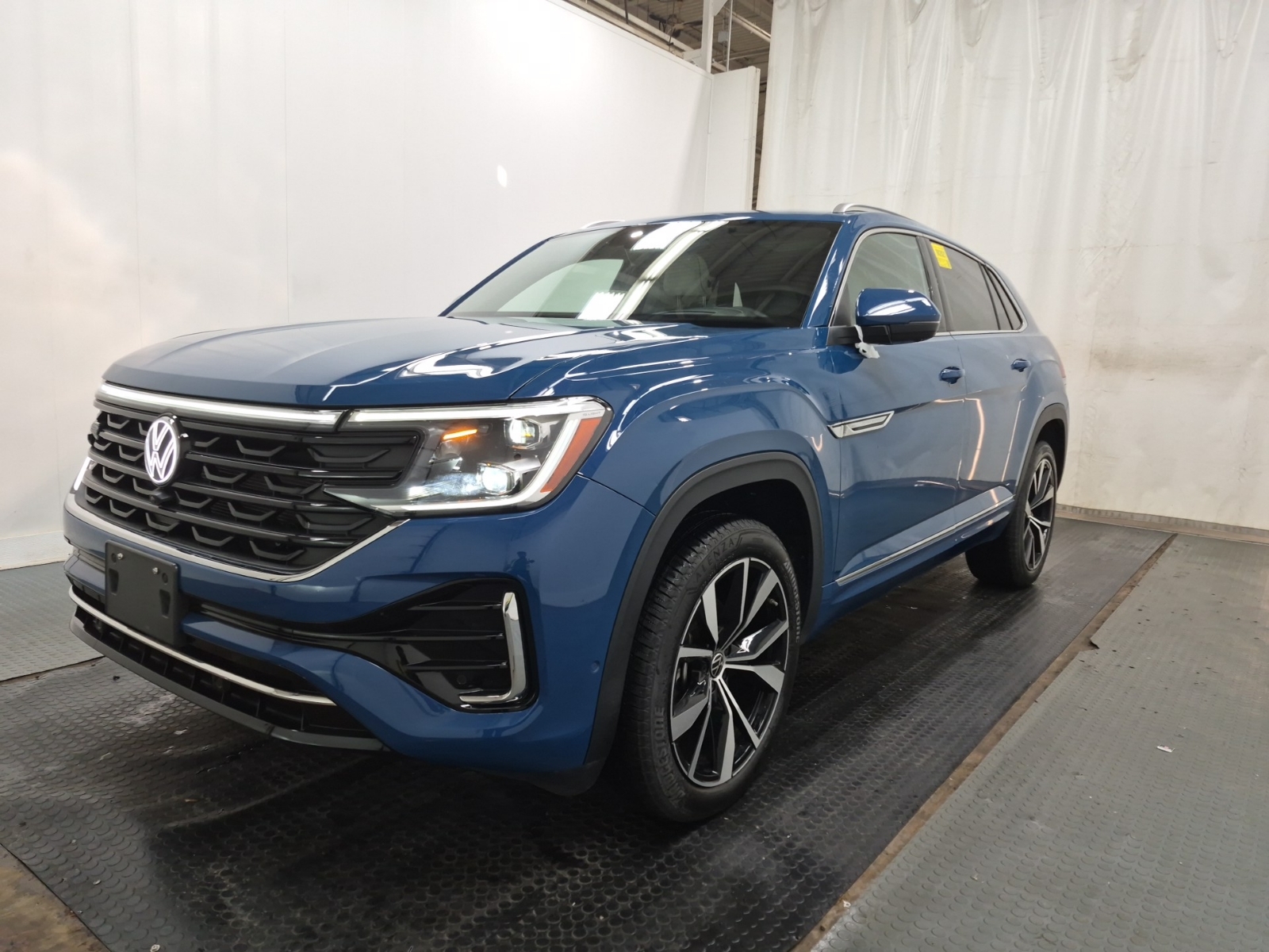 VOLKSWAGEN ATLAS CROSS SPORT