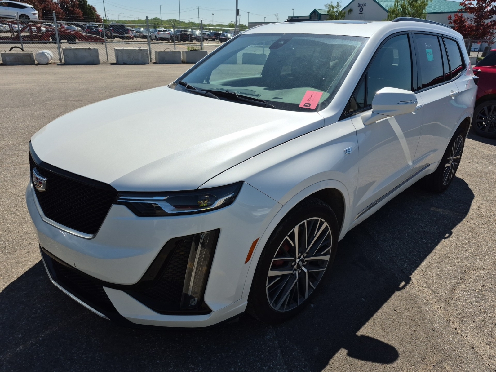 CADILLAC XT6