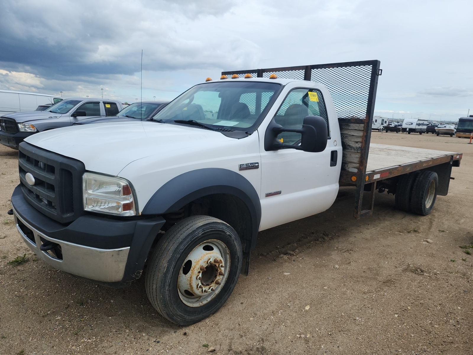 FORD SUPER DUTY F-550 DRW