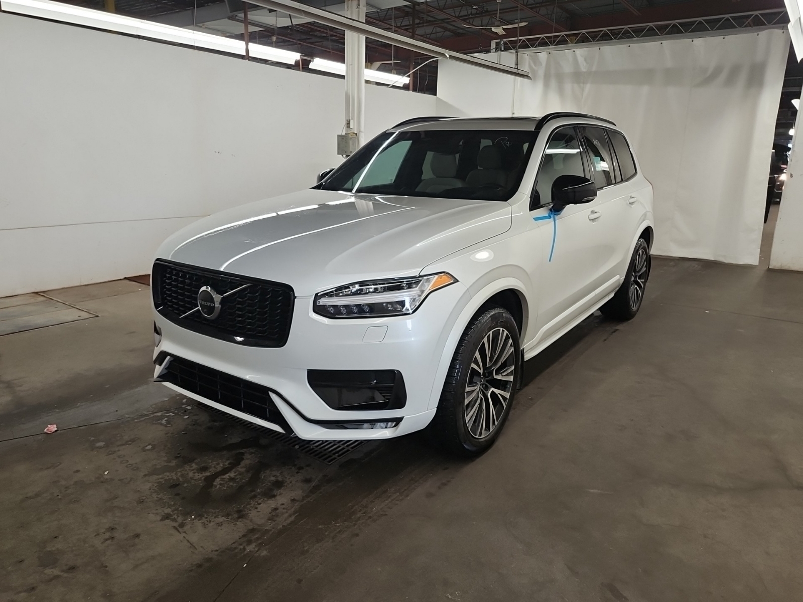 2022 Volvo XC90