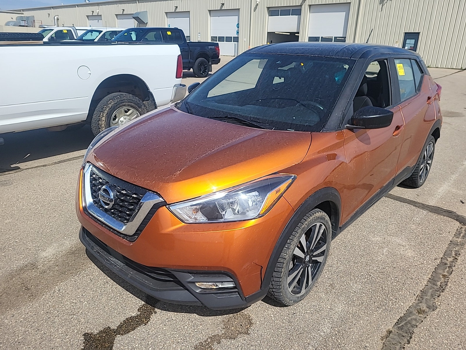 NISSAN KICKS