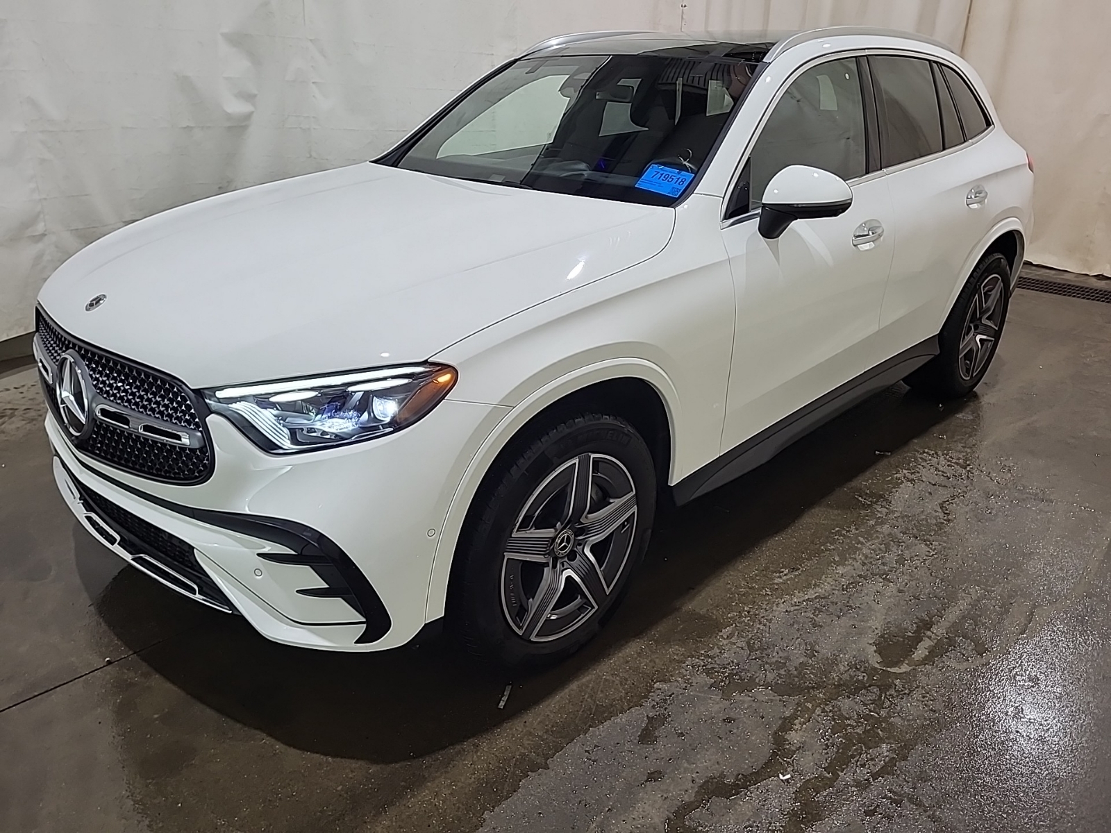 2023 Mercedes-Benz GLC